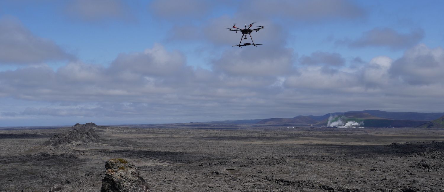 Airborne geomagnetic survey over the lavafields near Þorbjörn volcano in Iceland